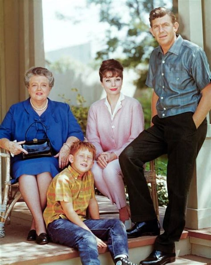 Exploring the Life and Career of Andy Whitfield