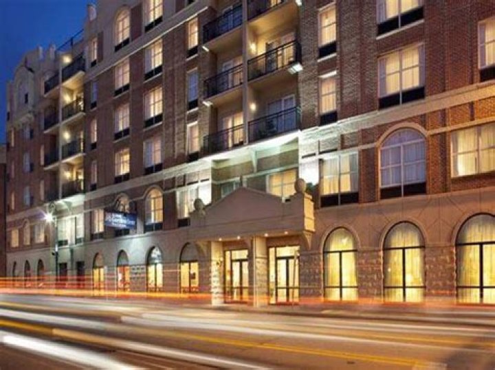 Hilton Garden Inn Historic District Savannah: Your Ultimate Staycation Experience