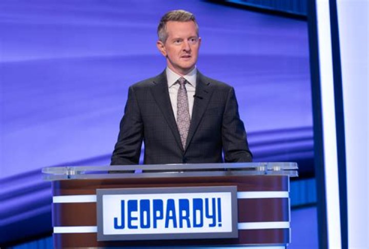 How Tall is Ken Jennings? Unveiling the Height of the Jeopardy! Champion