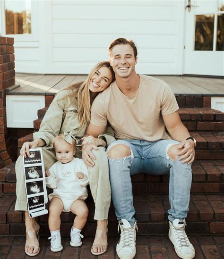 Sadie Robertson: Inspiring Faith, Family, and Fashion