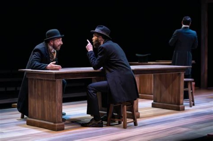 Tom the Mime: The Silent Entertainer Who Captivates Audiences Worldwide
