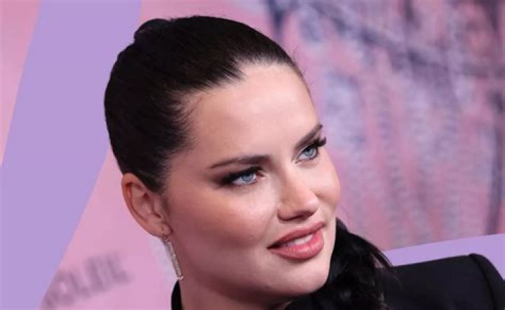 Unveiling the Secrets Behind Adriana Lima's Waist